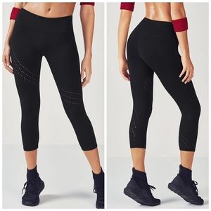Fabletics April Powerhold Capri Legging